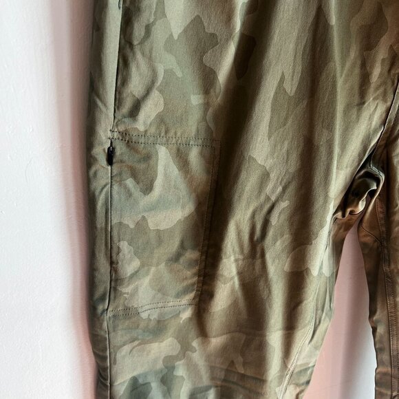 PrAna Women's Halle Straight Athletic Pants II Plus Size 18W Sage Camo - Picture 2 of 12